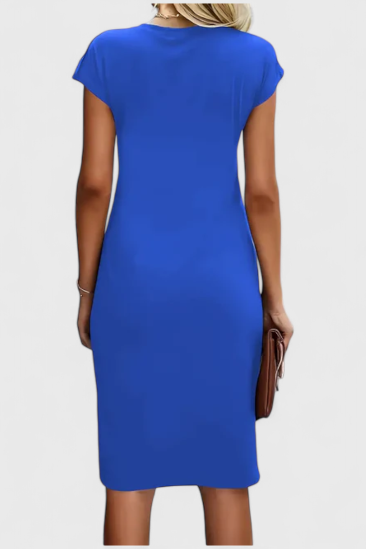 KATRINA | Vestido Midi Atemporal con Cuello Redondo y Detalle Drapeado