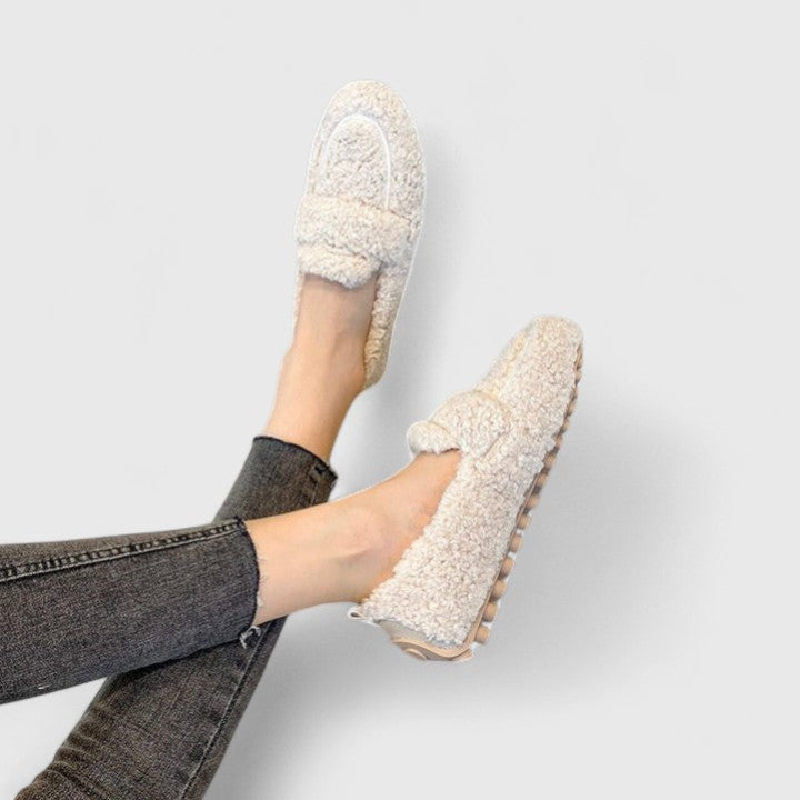 NATALIA | Zapatillas cálidas con diseño elegante