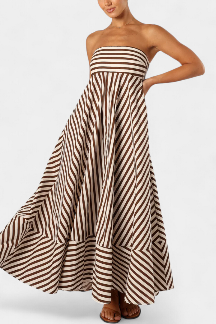 ROSA | Vestido Fruncido Convertible con Encanto Nocturno