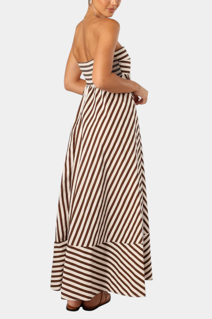 ROSA | Vestido Fruncido Convertible con Encanto Nocturno