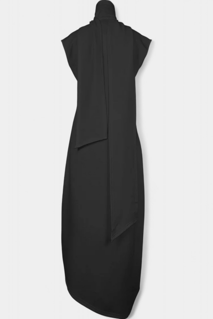 APHRODITE | Vestido Asimétrico con Botones Dorados Decorativos