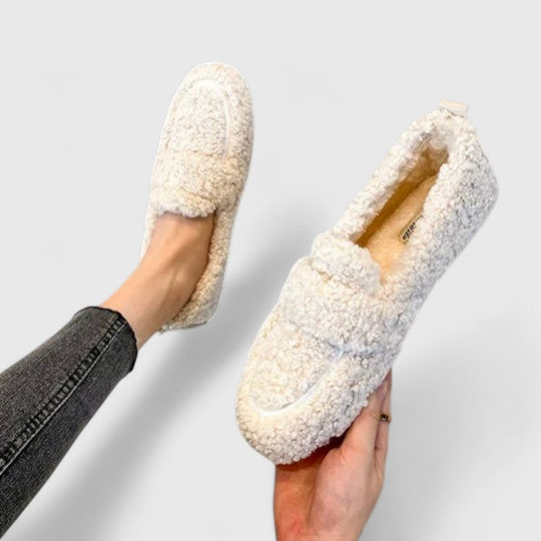 NATALIA | Zapatillas cálidas con diseño elegante