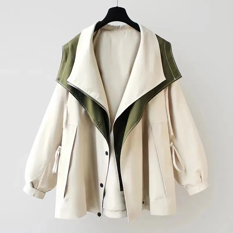 Adalia | Chaqueta elegante con protección contra el mal tiempo y el viento