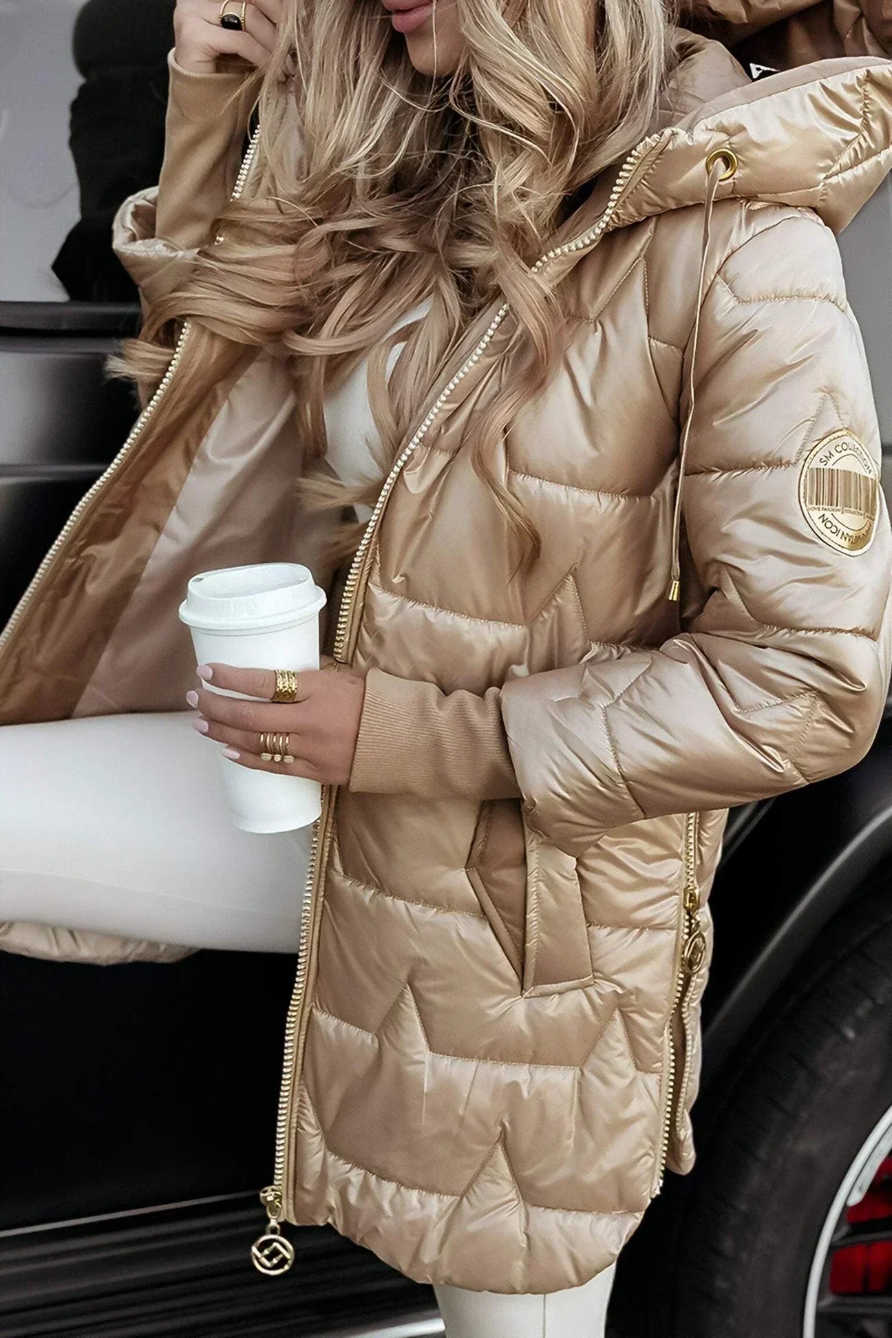 Eliza | Elegante abrigo de invierno con capucha y relleno