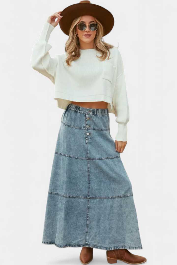 Lorraine Falda Maxi de Denim con Detalle de Pluma