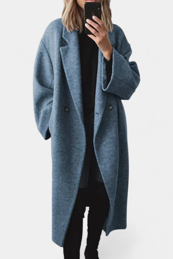 LORA | Abrigo Clásico Felisha con Corte Refinado y Estilo Atemporal